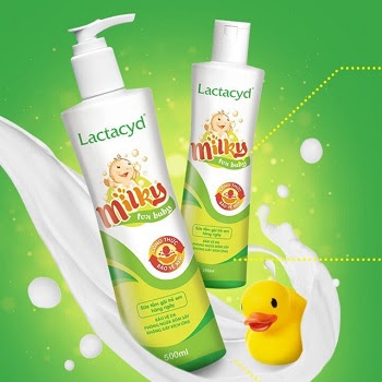 Sữa tắm Lactacyd