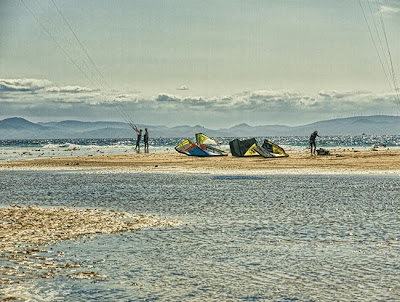 Surfer am Strand von Tarifa