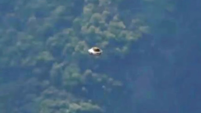 The best UFO sighting that I've seen over Hawaii on September 1st 2015.