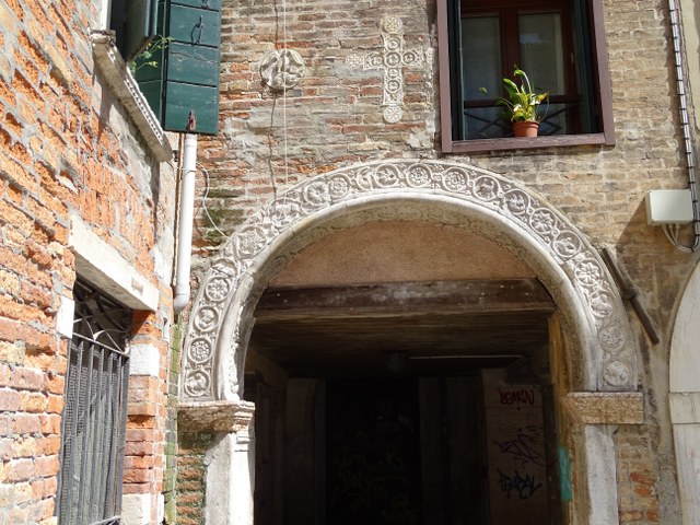 arco veneciano bizantino siglo XI XII