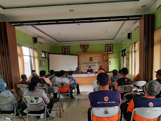 Bhabinkamtibmas Cokrodiningratan Hadiri Rapat Penguatan Kapasitas KTB