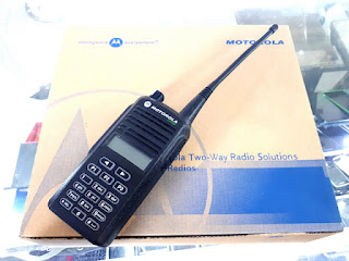 HT Handy Talky Motorola CP1660 VHF 136-174MHz Seken Mulus Fullset Eks Garansi Resmi
