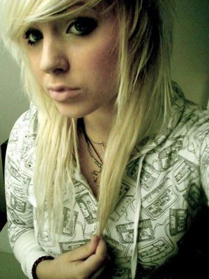 Girls Long Emo Hairstyle Pictures hot blonde girl