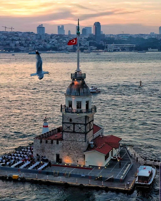 برج العذراء في إسطنبول