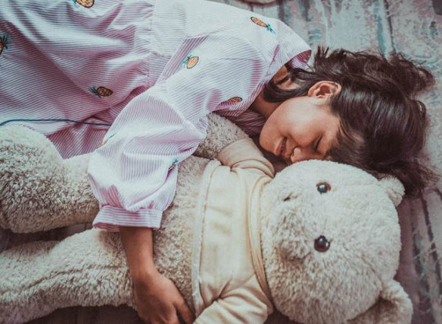 help teens avoid sleep disorders and improve sleep quality