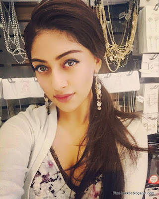 anu emmanuel hot photos