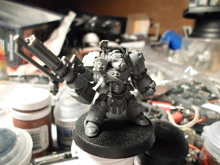 I converted the Dark Vengence Terminator to be an Ultramarine