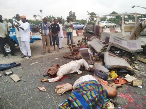 Nine Killed and Many Injured in Ghastly Car Crash at 3rd Mainland Bridge in Lagos