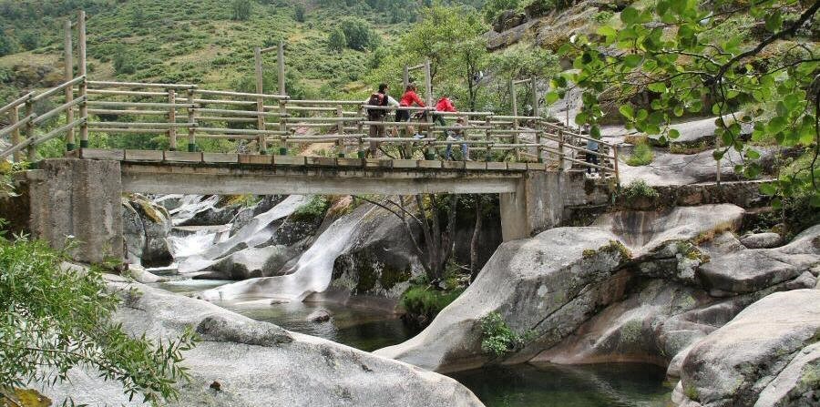 MEJORES 7 LUGARES PARA BAÑARSE EN EXTREMADURA