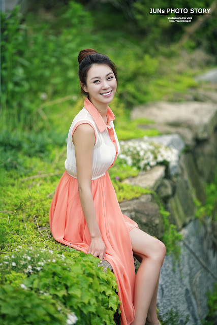 Angel Ju Da Ha - Outdoor Photoshoot