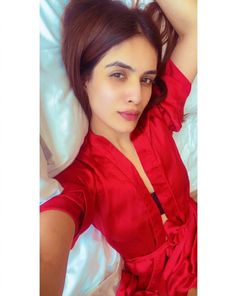 Actress Pics: Neha Malik Unique Styling Of Denim Shorts With A Satin Robe