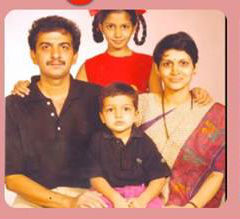 Jayanth Kaikini with children