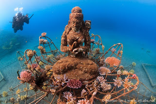 The Coral Goddess, statue sous marin