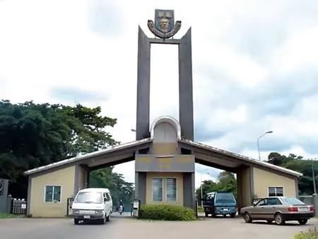 A lecturer at Obafemi Awolowo University (OAU) reportedly slumped and died, with a student attributing the incident to fatigue.