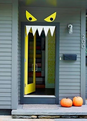 monster front door diy halloween crafts