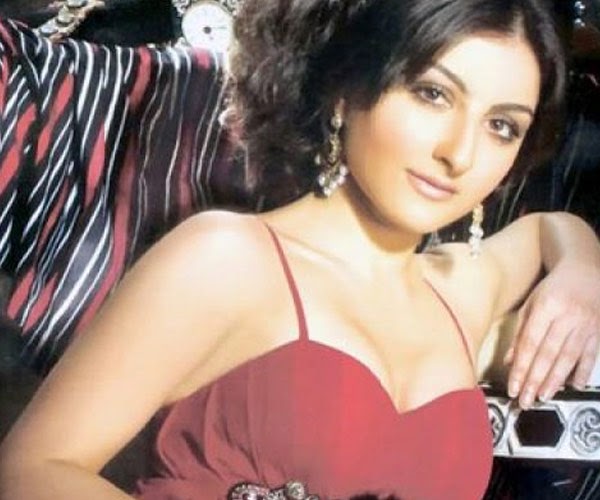 Result for nude fake soha ali khan