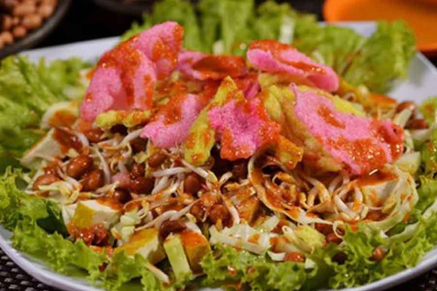 makanan khas betawi jakarta Asinan Betawi