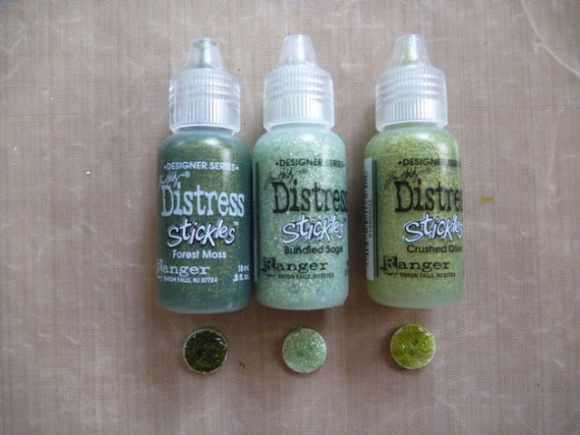 How to Apply Distress Stickles to Buttons by Dana Tatar