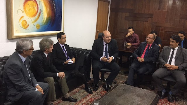 Senador Canedo - Autoridades discutem expansão do Judiciário
