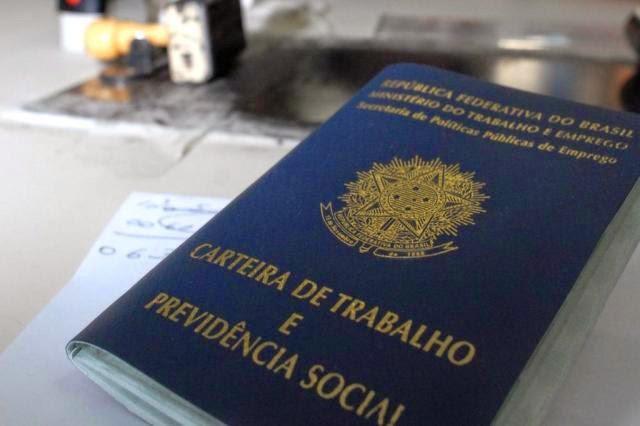 Trabalhadores podem começar a sacar o abono do PIS/Pasep a partir desta terça