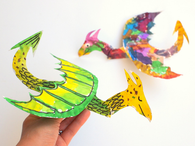 Easy Kids art project- make dragons and paint them (from paper plates!)