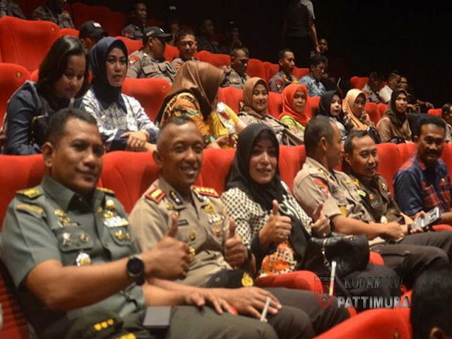 Polda Maluku Gelar Nonton Bareng Film 22 Menit