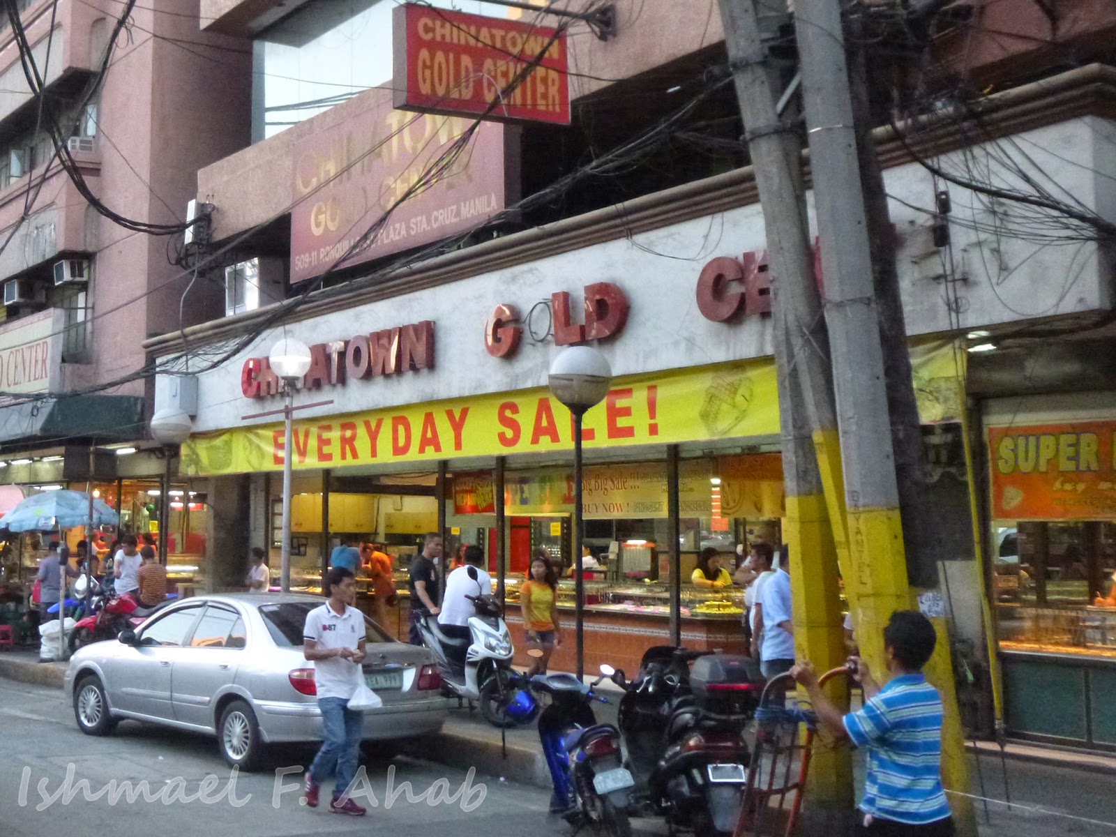 Searching for Wedding Rings and a Bad Day in Binondo 