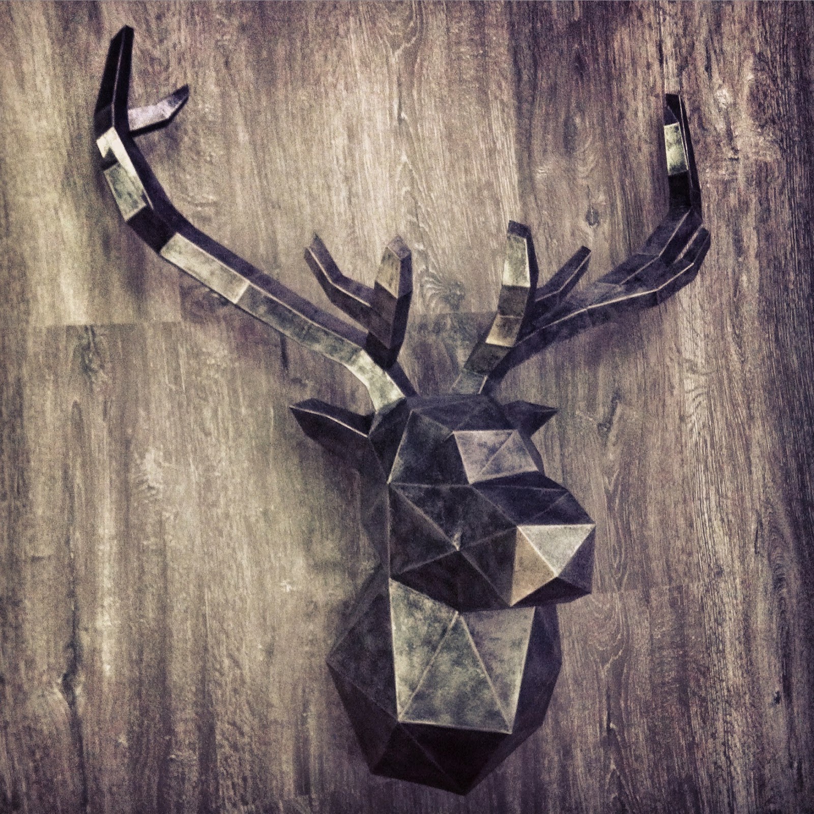 sculpture cerf stag deer papier paper pepakura polygone lowpoly