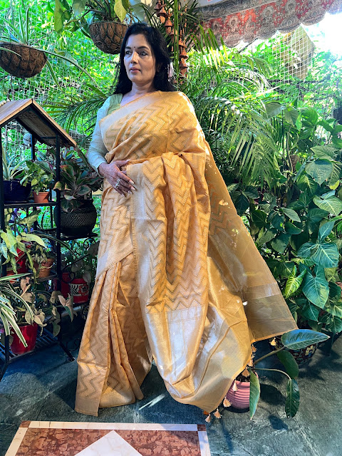 Embracing the Timeless Charm of Gold Jamdani Saree