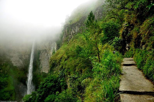 objek wisata Air Terjun Sipiso Piso 3