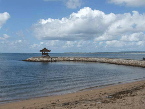 sanur beach bali