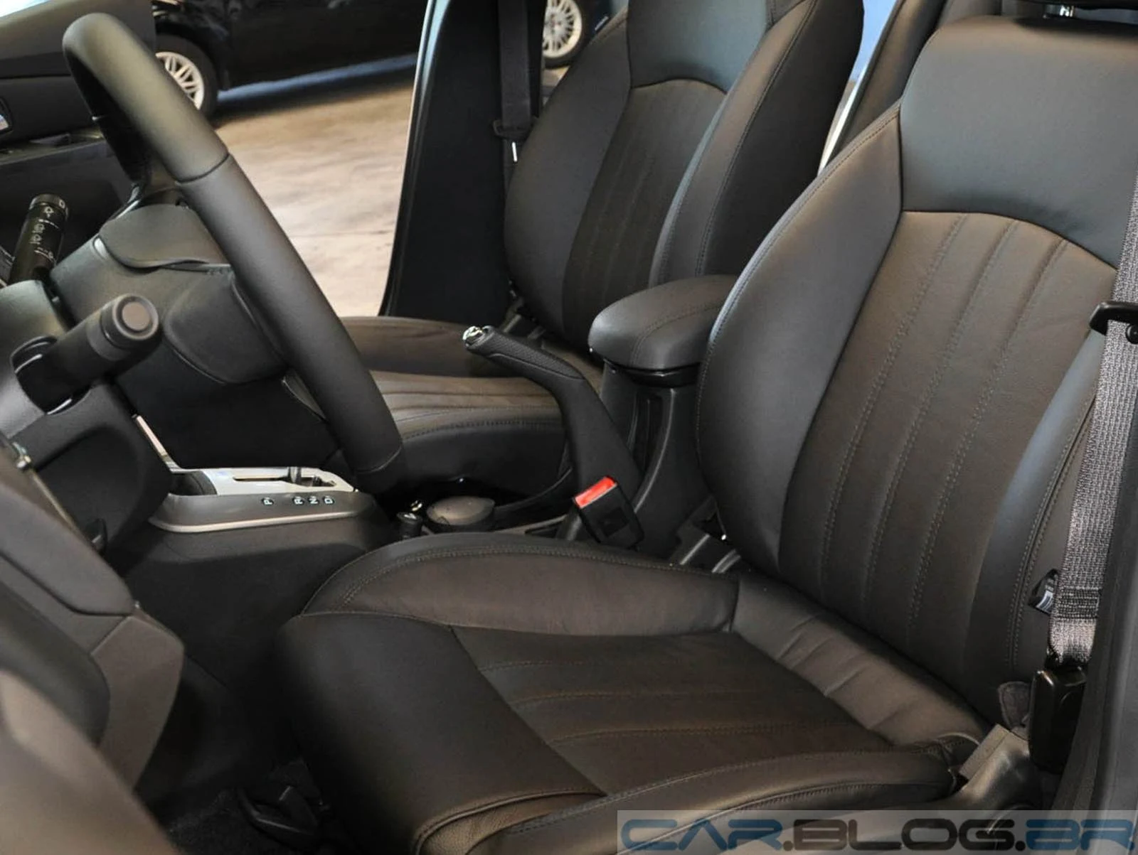 GM Cruze Sport6 LTZ Automático - interior