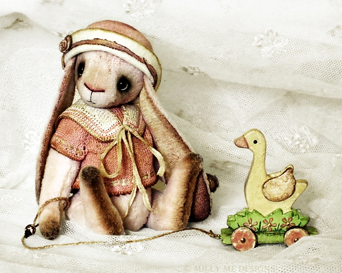 viscose bunny, miniature knitting