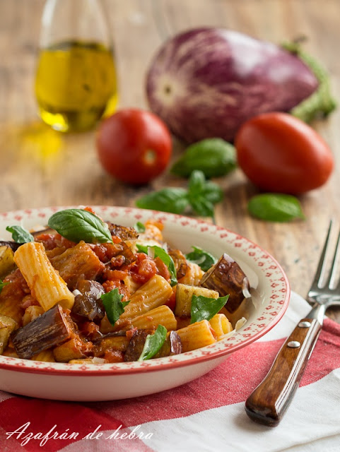 Pasta con berenjenas