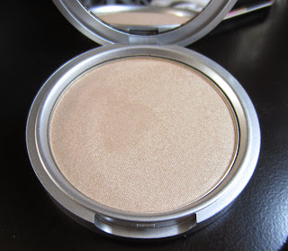 the balm mary lou manizer swatch review