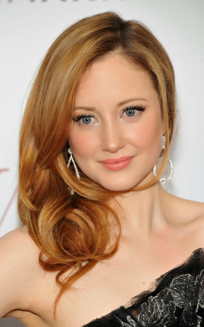 Artis Cantik Hollywood, Andrea Riseborough - Portal Seksi