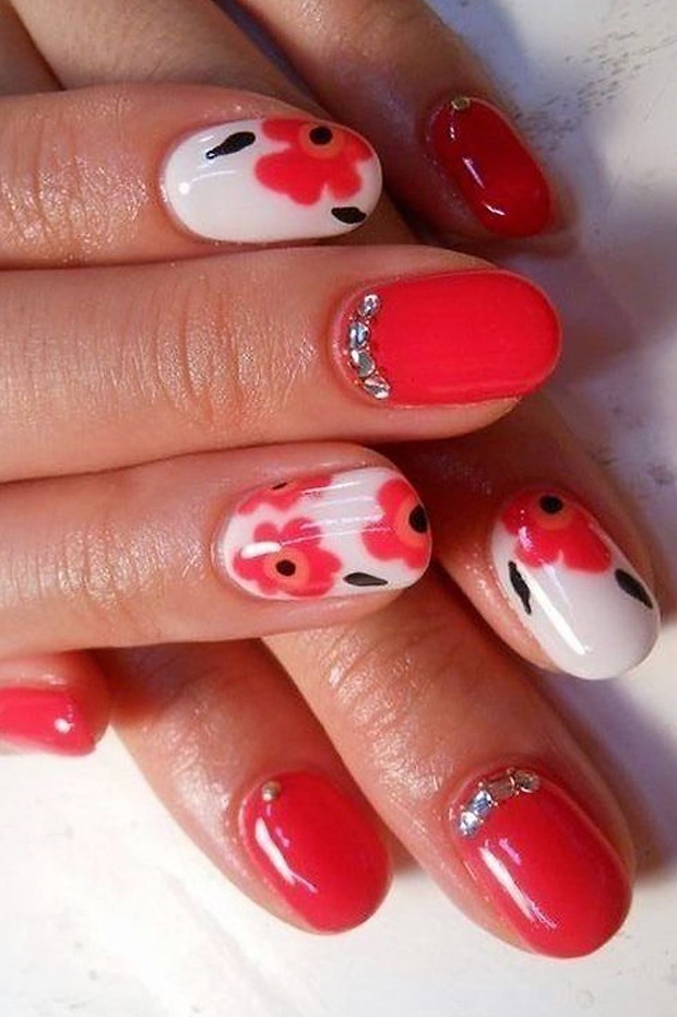 Cute And Highly Fashionable Flower-Style Nail Art Design Ideas