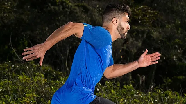 What exercise is most effective for lowering the belly: running or doing abs?