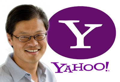 Jerry-Yang-with-Yahoo-e1326899057706