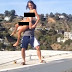 “Jogador-ostentação” arremessa atriz pornô nua de telhado para piscina
