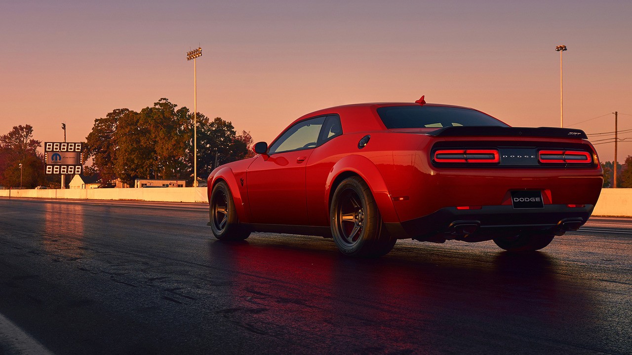 2018 Dodge Challenger Srt Demon Pictures