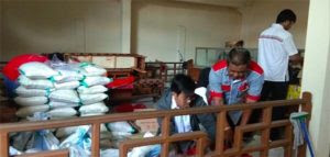 Telkom Kirim Bantuan Tenda ke Korban Gempa Lombok