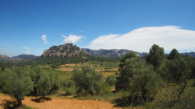 Horta de sant joan, picasso, roques de benet, sant salvador sant joan, santa barbara mountain, La Bassa d'Horta, Manuel Pallarès, Els Ports, Fernande Olivier, Hostal del Trompet horta de sant joan, kubisme, Landscape Horta d'Ebre, picasso center, Lo Parot,