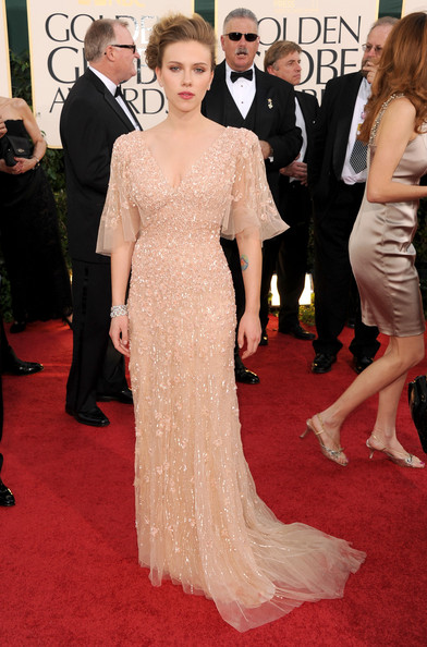 Angelina Jolie 2011 Golden Globes Dress. 2011 Golden Globes: Scarlett