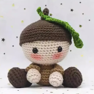 Baby Bellota Amigurumi