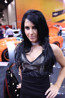 Hot Girls From Sema Auto Show