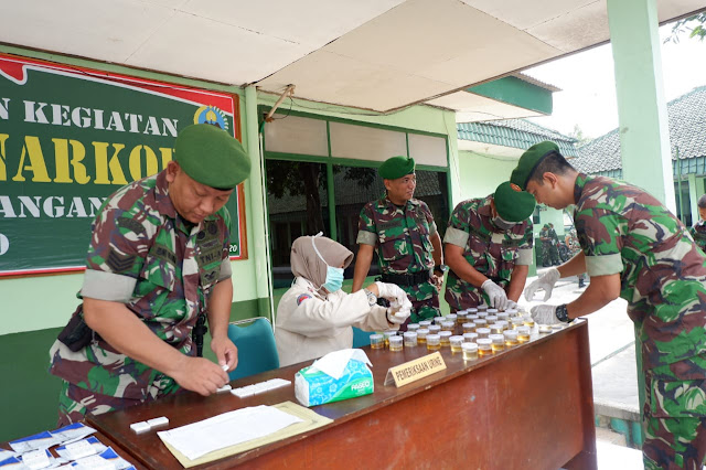 KodimKaranganyar - Cegah Penyalahgunaan Narkoba Kodim Karanganyar Gelar Tes Urine