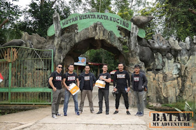 Hutan Wisata Mata Kucing