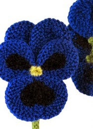 http://translate.googleusercontent.com/translate_c?depth=1&hl=es&prev=search&rurl=translate.google.es&sl=en&u=http://www.oddknit.com/patterns/flowers/pansies.html&usg=ALkJrhguQxlHq4VUtA2U1rClzPRkwyEsHQ