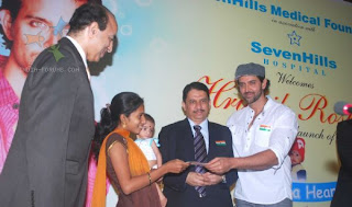 hrithik roshan at the launch of ave a heart campaign